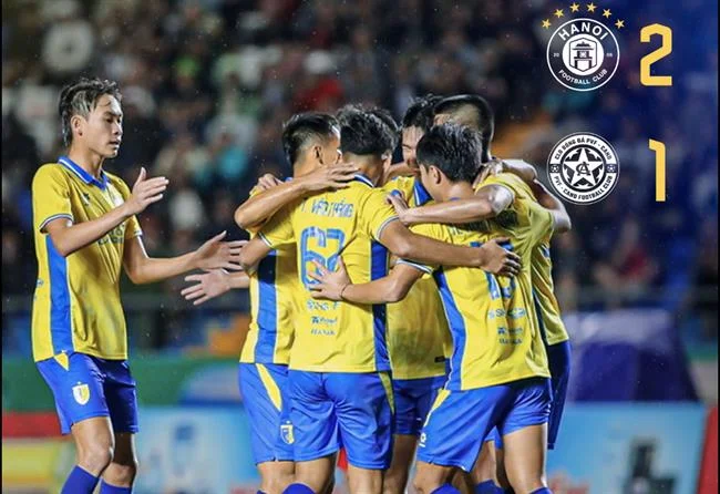Theo dõi trên Mạng Xã Hội